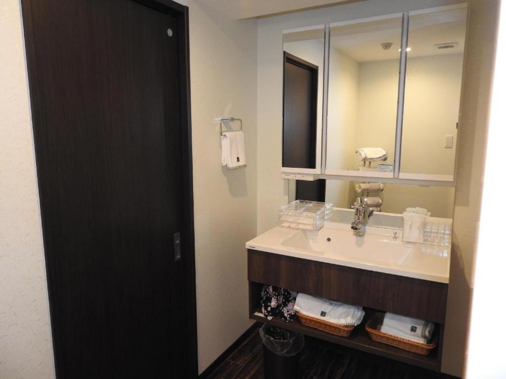 Hotel Bougainvillea Minowa Tōkyō Extérieur photo